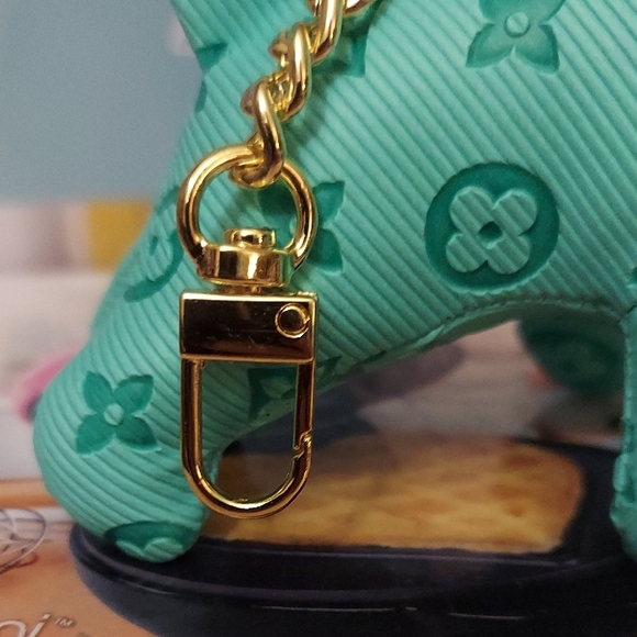 Dog Keychain - Picture 4 of 4